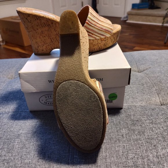 Shoes - Picture 2 of 3